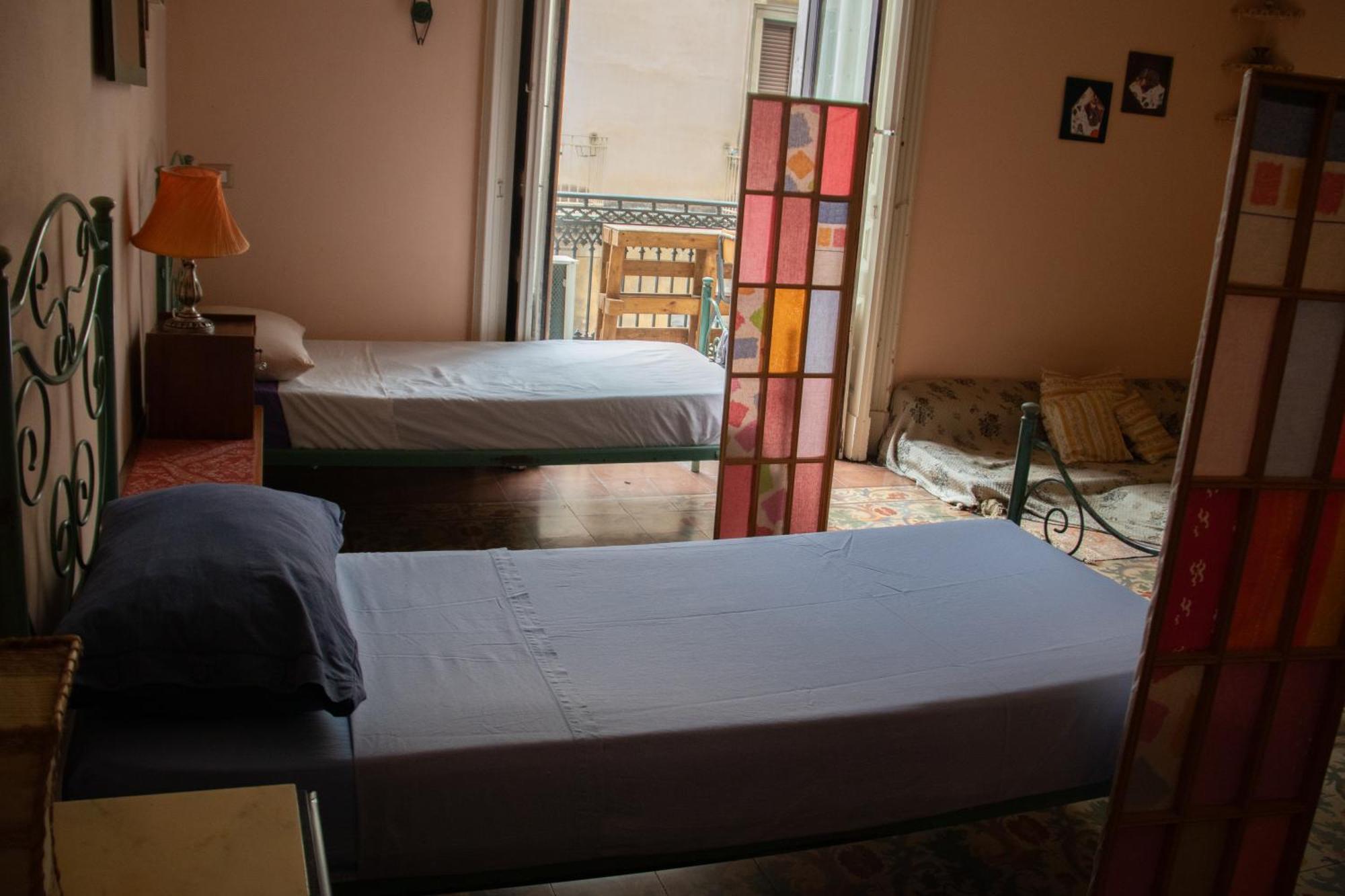 Casa Verdi - House Of Travelers كاتانيا المظهر الخارجي الصورة