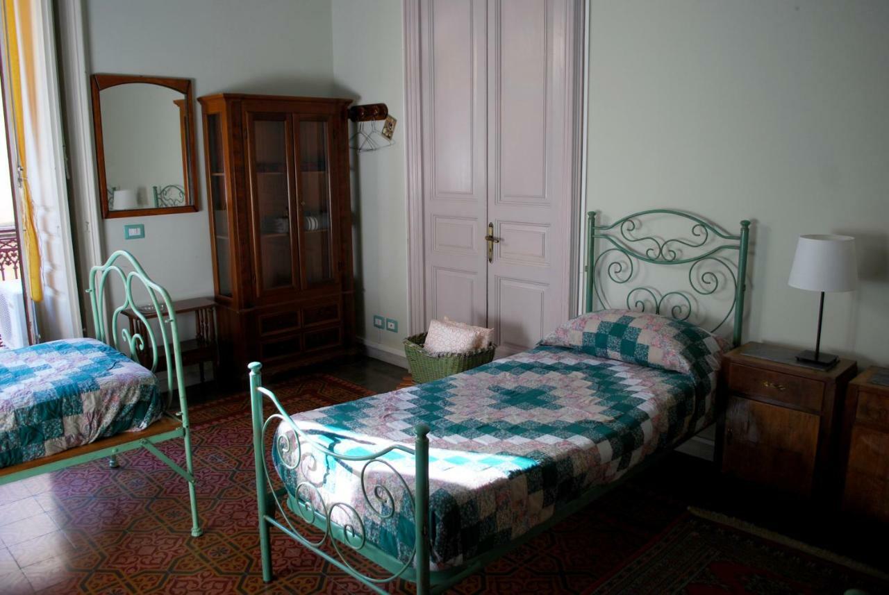 Casa Verdi - House Of Travelers كاتانيا المظهر الخارجي الصورة