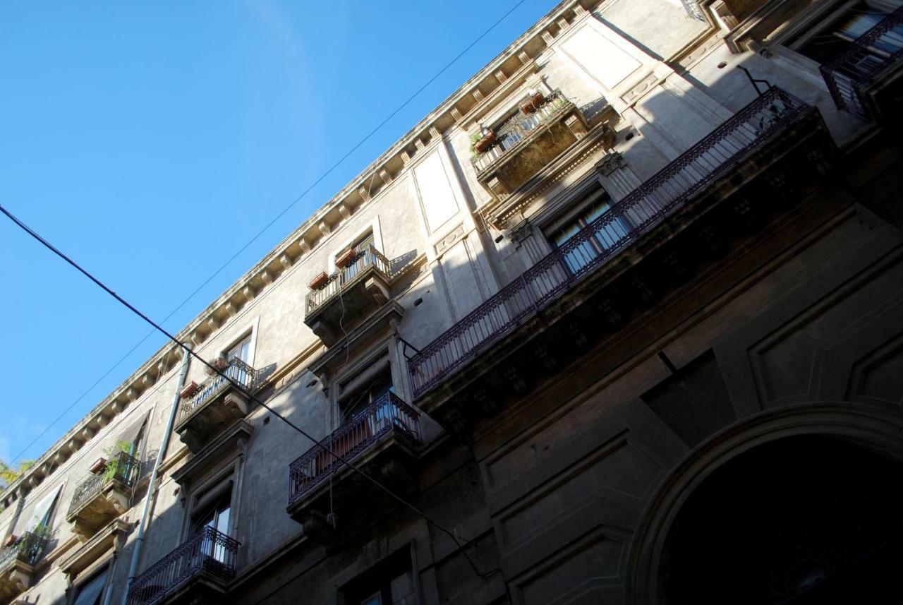 Casa Verdi - House Of Travelers كاتانيا المظهر الخارجي الصورة