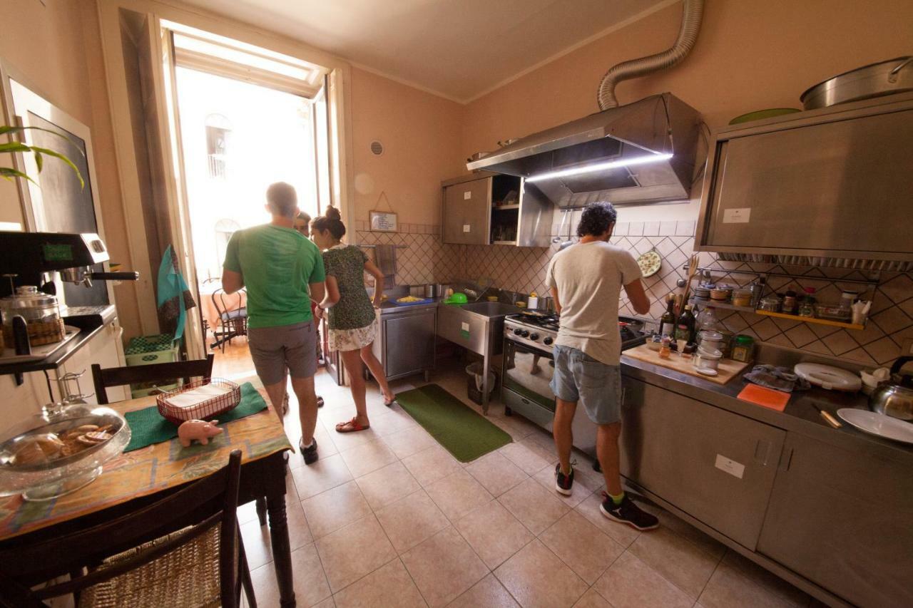 Casa Verdi - House Of Travelers كاتانيا المظهر الخارجي الصورة